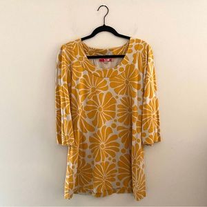 Boden round neck swing top. Bold floral yellow/gray. Size 12